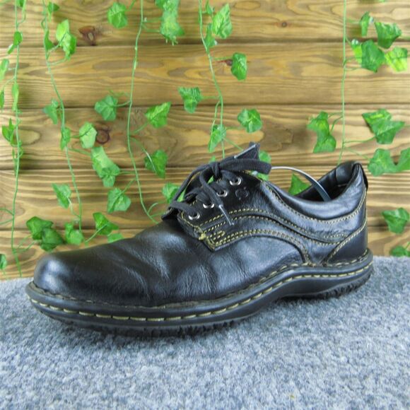 Born Women's Sneaker Black Leather Size 7.5M Gently‎ Used 2025 - Picture 1 of 6